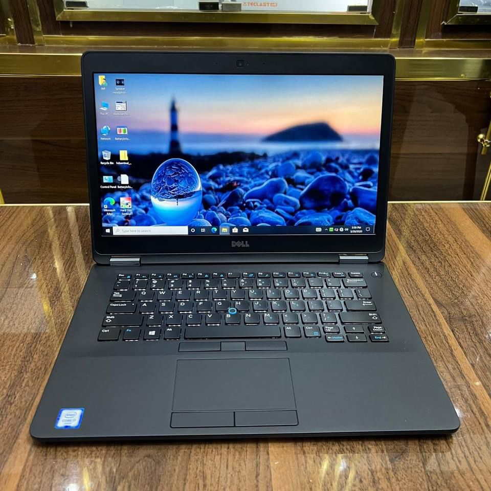 DELL 7480 COREI7 7EME GENERATION 8GB RAM ET 256SSD 14 POUCES DISPONIBLE A 200000 PROCESSEUR 2.5 Veillez fournir vos informations juste en bas au cas où notre offre vous intéresse 🙏🏽👎🏾👎🏾👎🏾