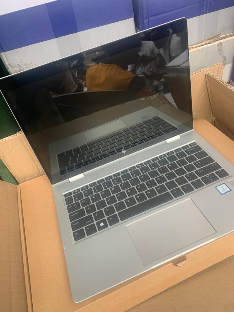 HP ELITEBOOK 830G6 COREI5 TACTILE PLIABLE 16GB RAM ET 512 SSD 8 EME GENERATION 255000 1  mois de garantie et d'assistance gratuite 😇😇😇🥰