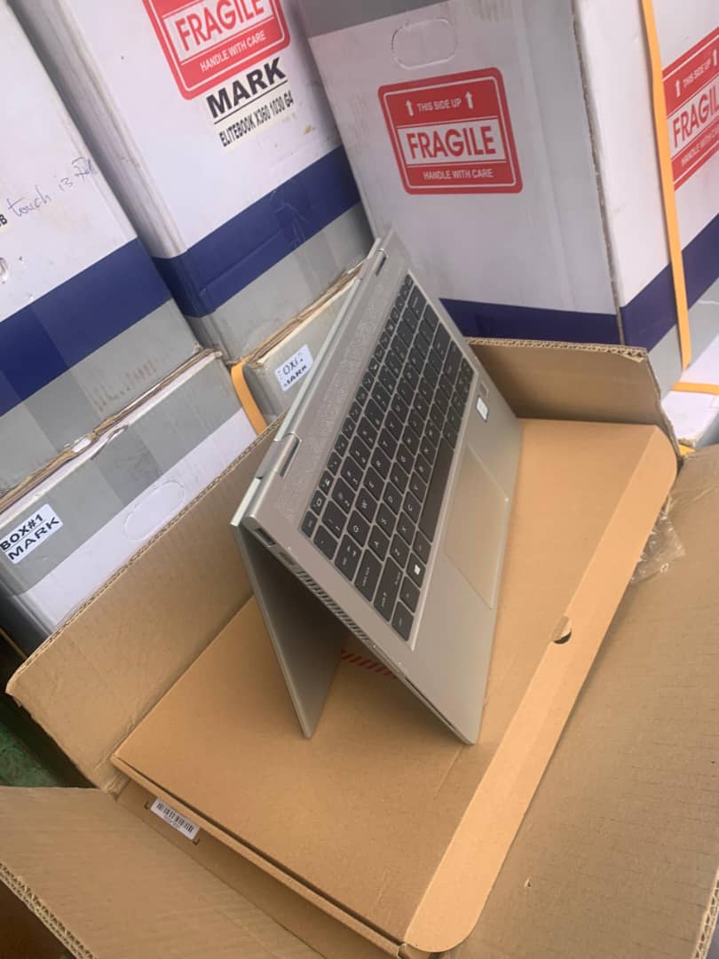 HP ELITEBOOK 830G6 COREI5 TACTILE PLIABLE 16GB RAM ET 512 SSD 8 EME GENERATION 255000 1  mois de garantie et d'assistance gratuite 😇😇😇🥰